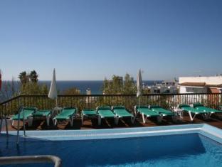 Hotel Plaza Cavana Nerja 01